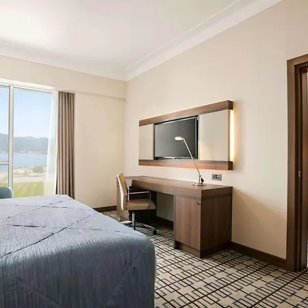 Ramada Plaza By Wyndham 5*