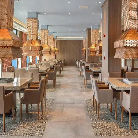 Ramada Plaza By Wyndham
